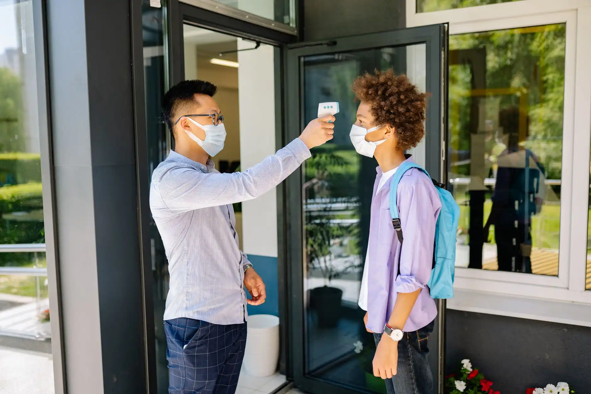 重庆老旧厂房结构改造前的检测评估要点与加固方案设计思路