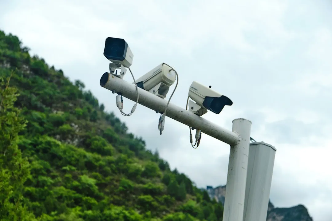 建筑裂缝修补施工要点：重庆恒凡达分享结构加固中的裂缝处理流程