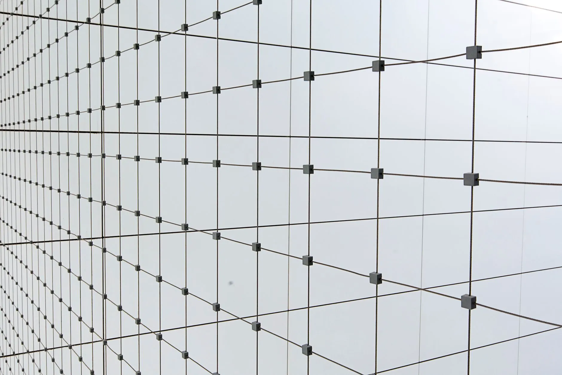 重庆老旧厂房结构改造与裂缝修补综合技术方案解析